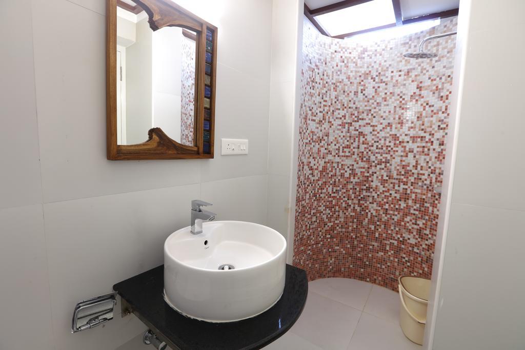 Raj Residency Hotel Pondicherry Exterior foto
