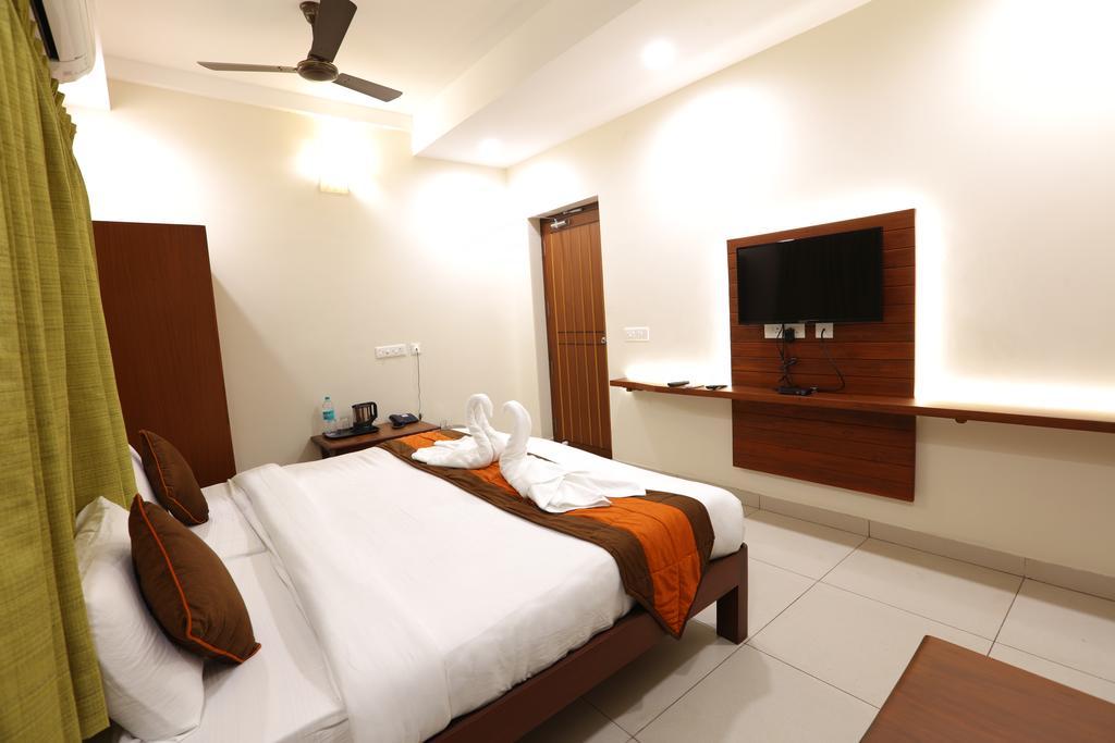 Raj Residency Hotel Pondicherry Exterior foto